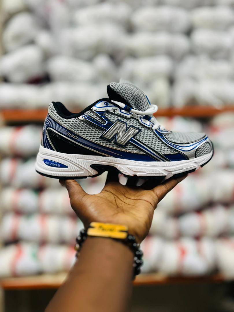 New balance 740